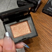 Noumea深邃红棕日常 消肿盘 NARS单色眼影 Pattaya 包邮 纳斯