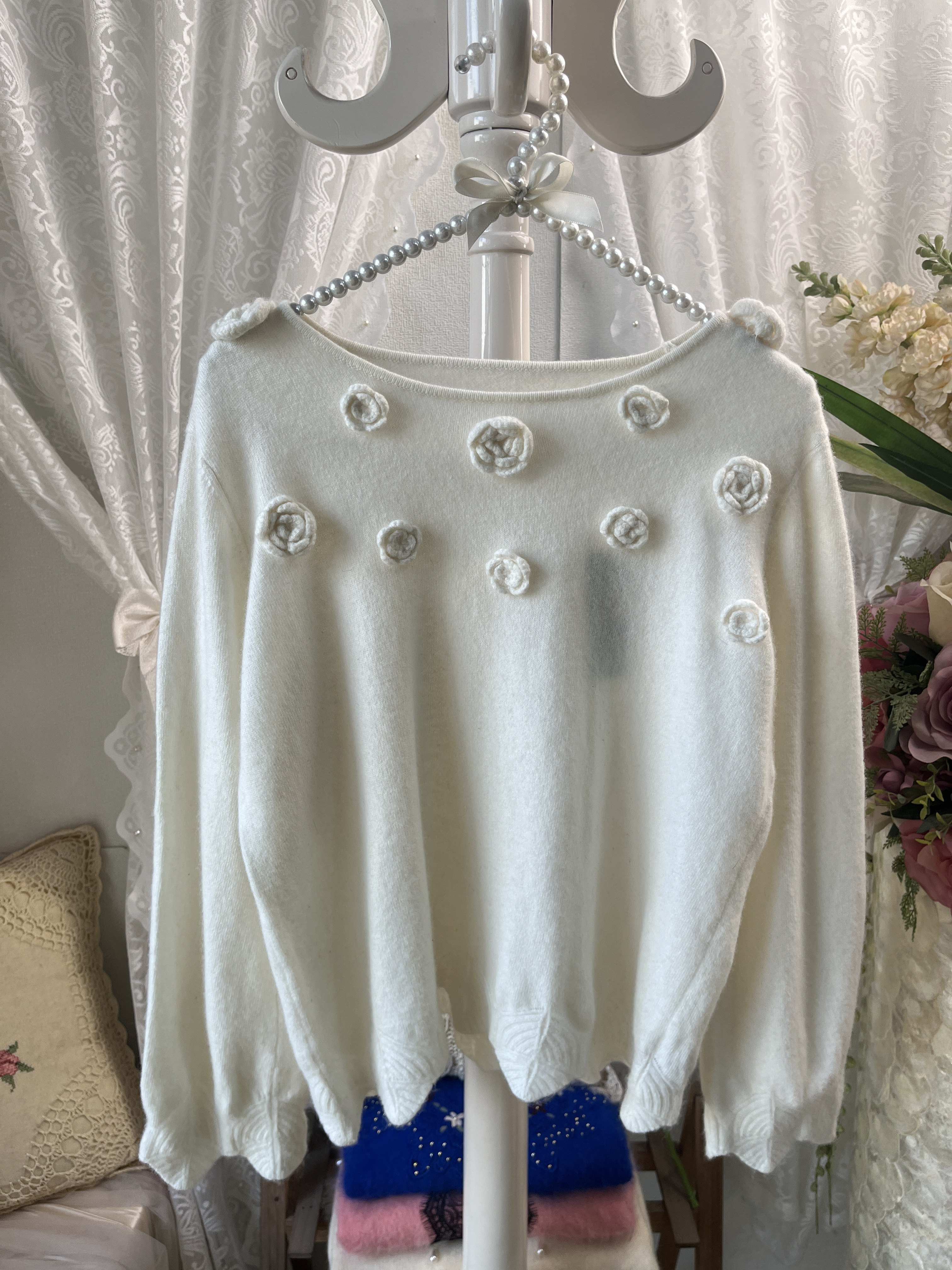 日系甜美白色立体钩花提花花朵长毛百百羊毛仙美套头毛衣外贸原单