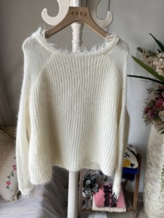 日系文艺纯白色少女款圆领套头宽松慵懒风流苏毛毛针织马海毛毛衣
