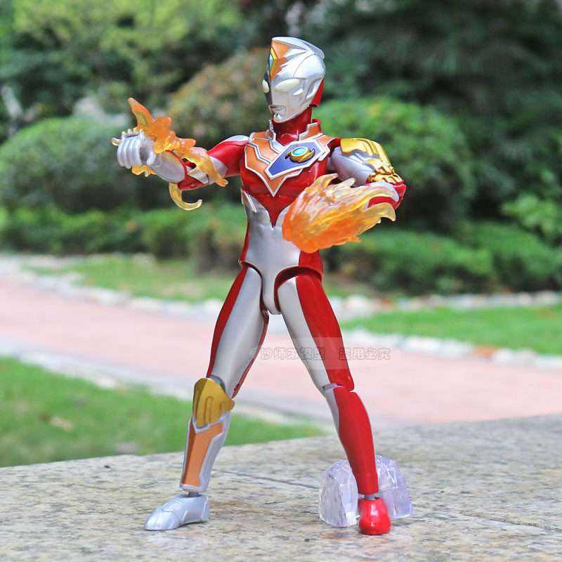 万代豪华版超可动系列德凯奥特曼强壮型人偶公仔模型童玩具21934