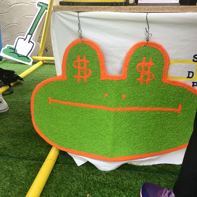 [现货]StudioPills-Croak呱呱-原创毛圈绿色卧室地毯青蛙床前招财