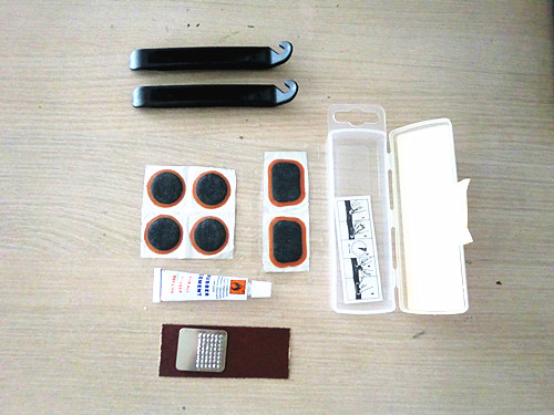 Kit de réparation vélo - Ref 2315249 Image 1