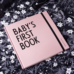 宝宝儿童成长纪念册 first 新生儿喂养档案记录册玩具baby book