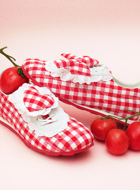 LeStream2025新款芭蕾韩系蕾丝系带Lucky Red幸运红格休闲鞋