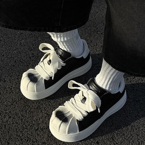 lestream秋贝壳头复古增高休闲鞋