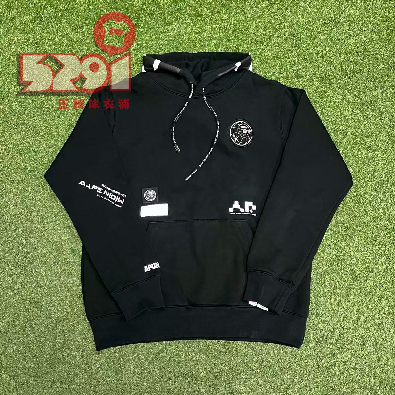 实铺经营 男子潮流印花拼接休闲内加绒套头连帽卫衣 M3820XX