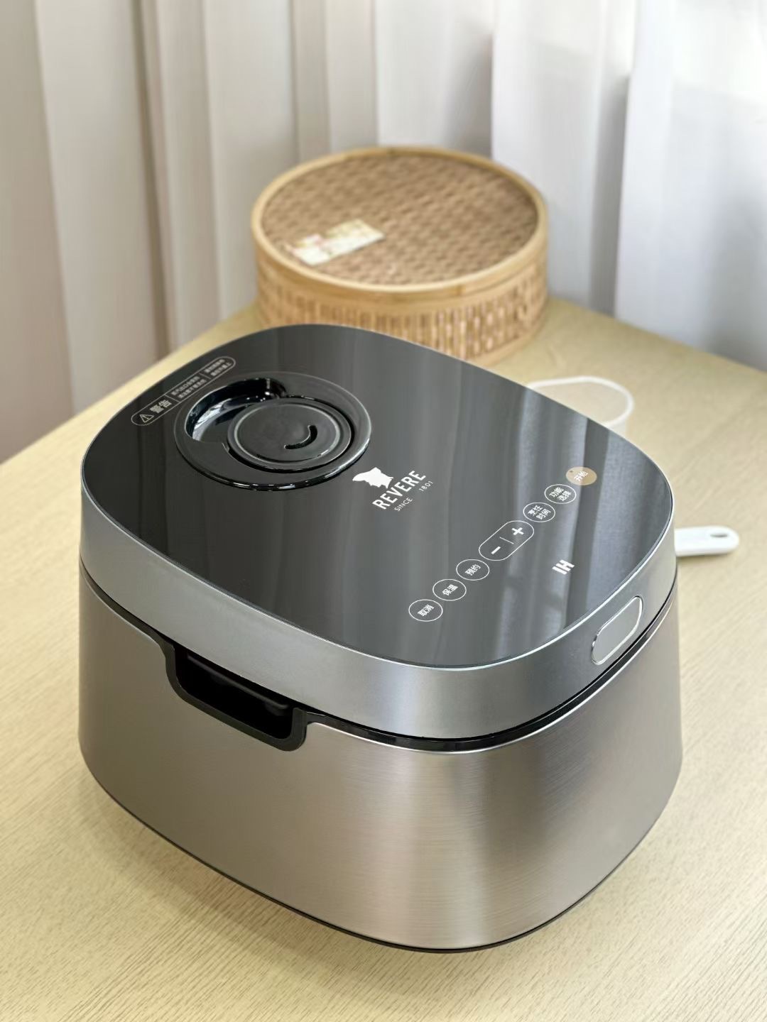 美国康宁Revere精铸铁釜内胆电饭煲4L大容量360不粘锅IH环绕加热