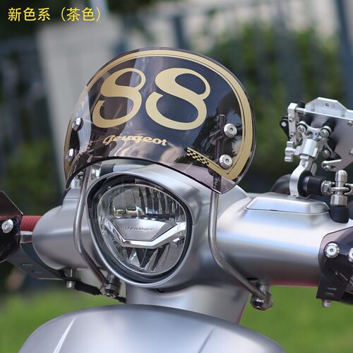 标志姜戈150复古挡风板横杆手机
