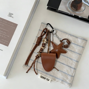 原创设计磁吸眼镜夹包挂甜美女外出便携重工挂绳墨镜夹挂链配饰