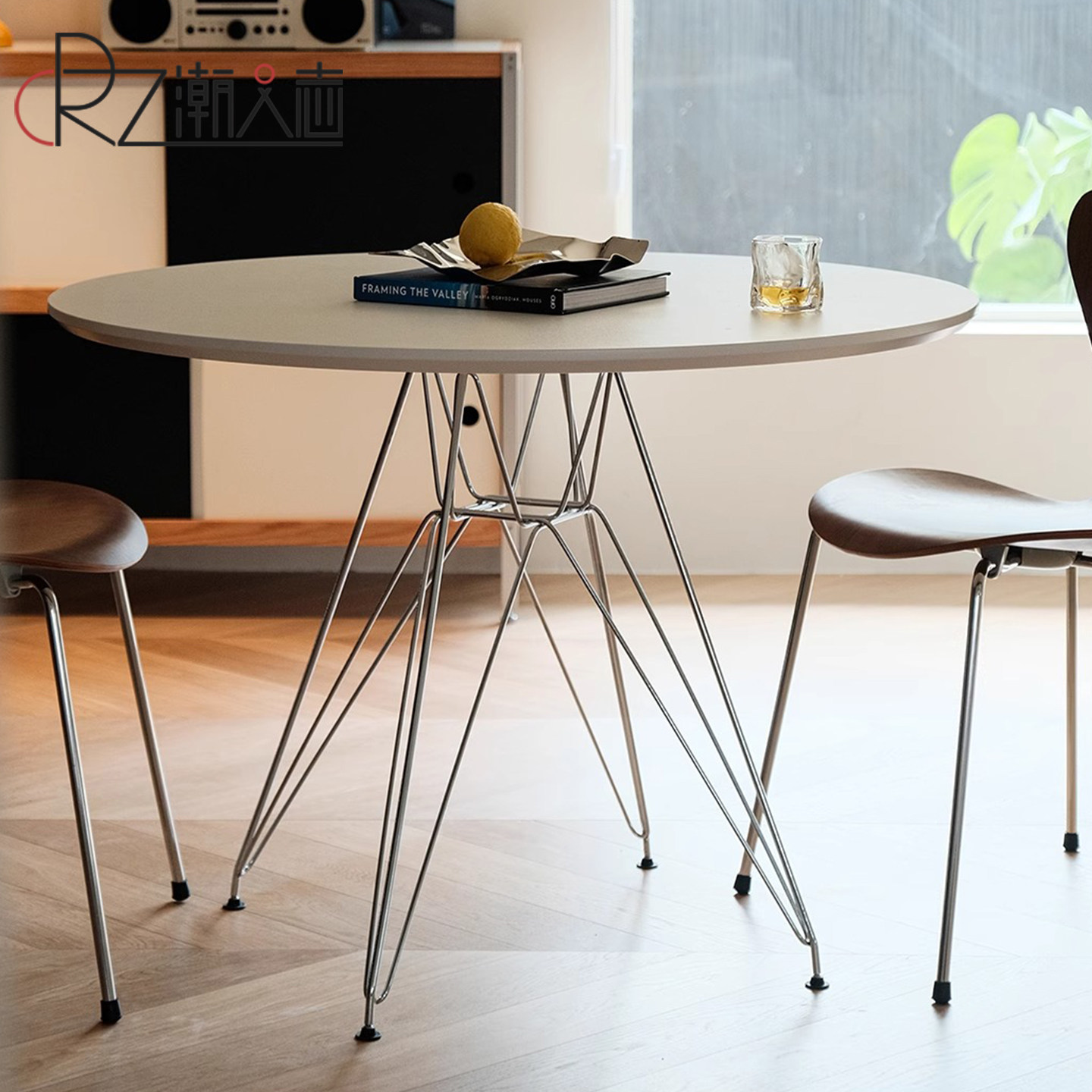 北欧伊姆斯圆桌网红ins家用小户型饭桌中古白色餐桌设计师洽谈桌,住宅家具,板木餐桌,淘宝优惠券,粉丝福利购,淘宝优惠卷