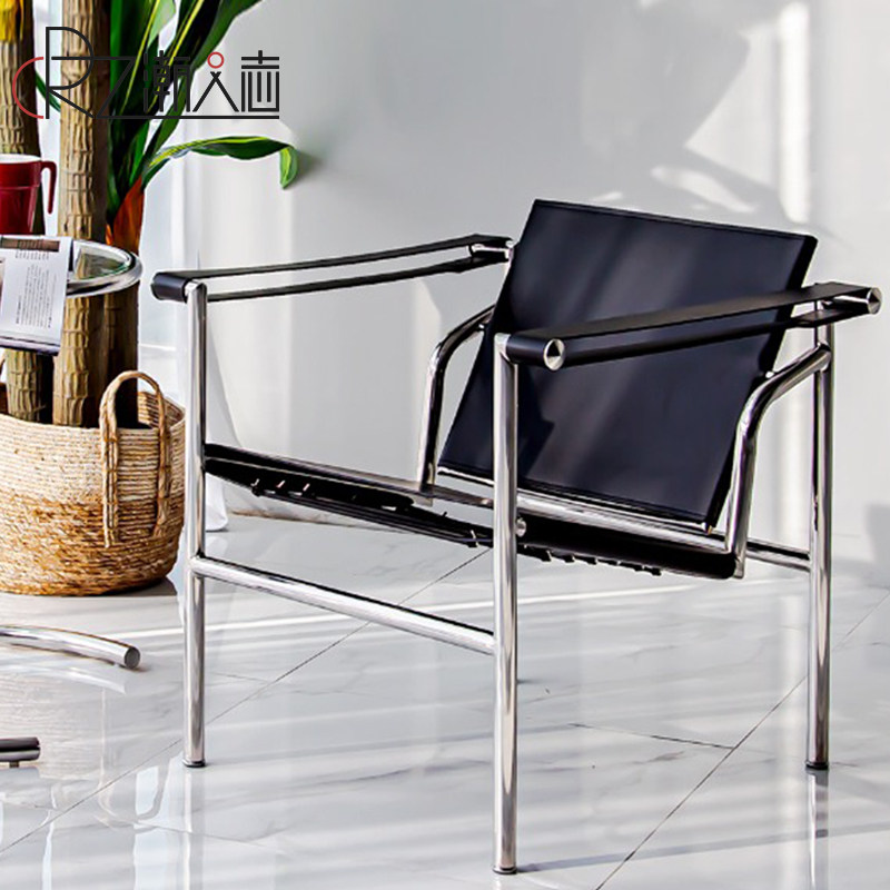 北欧不锈钢真皮椅子创意设计师休闲椅轻奢简约现代洽谈马鞍椅LC1
