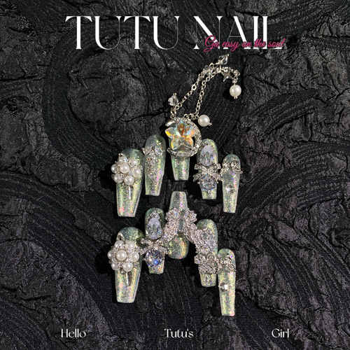 【秘密花园】TUTU NAIL手工穿戴甲可拆卸美甲重工高级感长T绿月亮