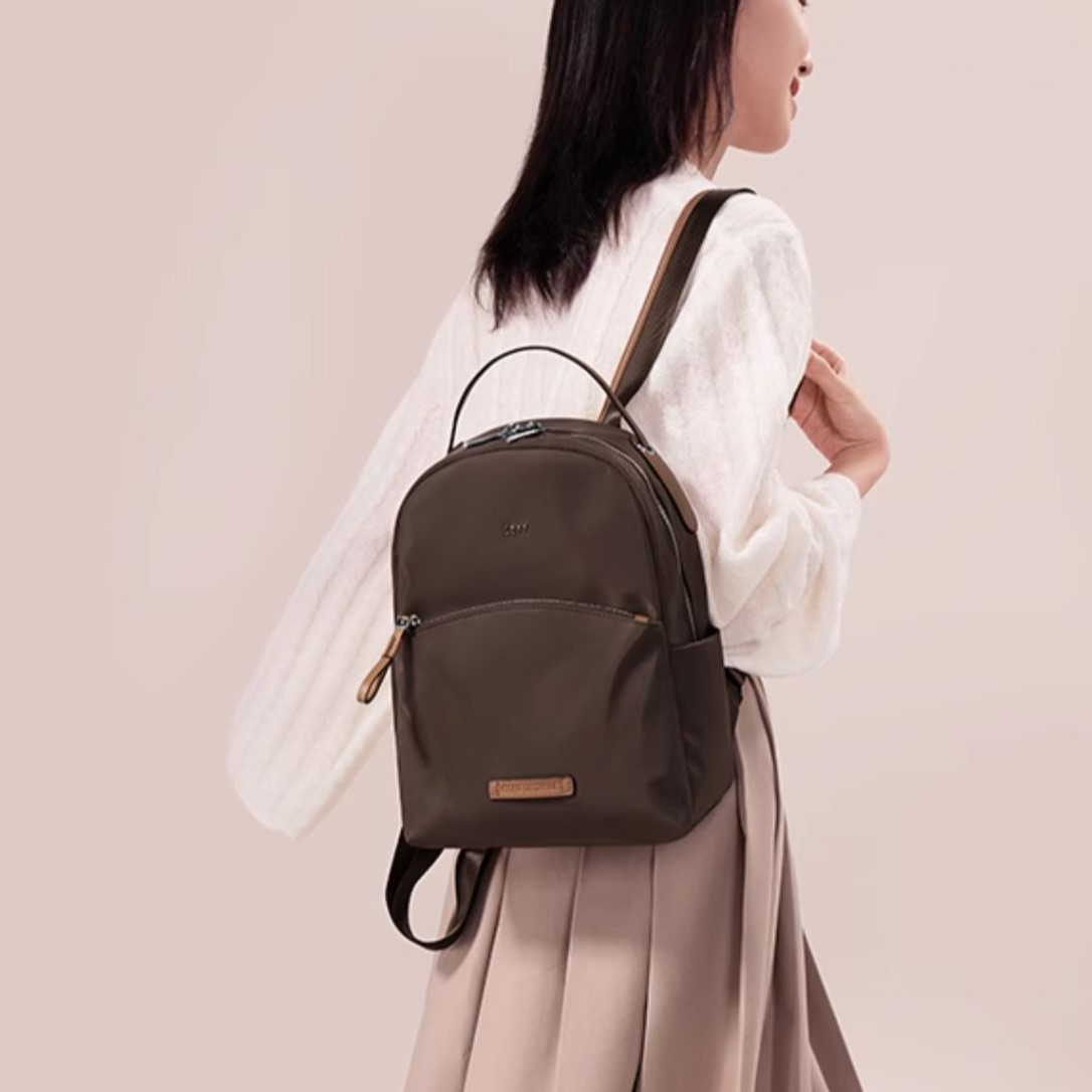 莱夫通勤旅行双肩包女简约牛津布