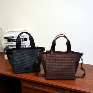 2026新款原创格子防水大容量多功能托特包女款休闲百搭单肩斜挎包