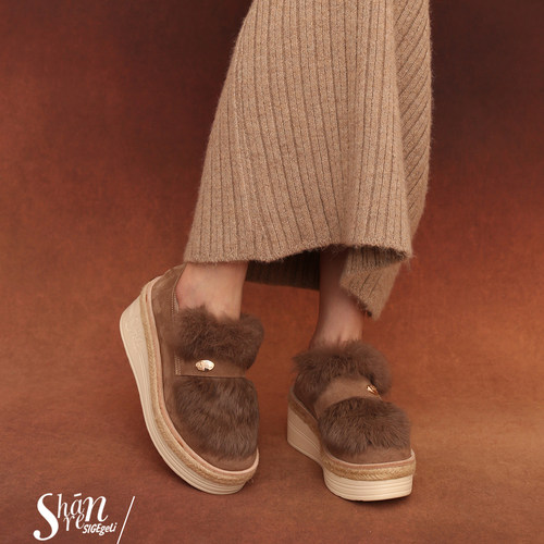 高级感獭兔毛深口单鞋女厚底