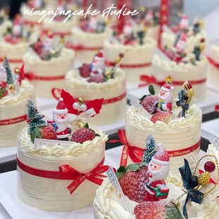 圣诞蛋糕装饰摆件软胶圣诞老人草圈叶子圣诞树圣诞节甜品装扮插件