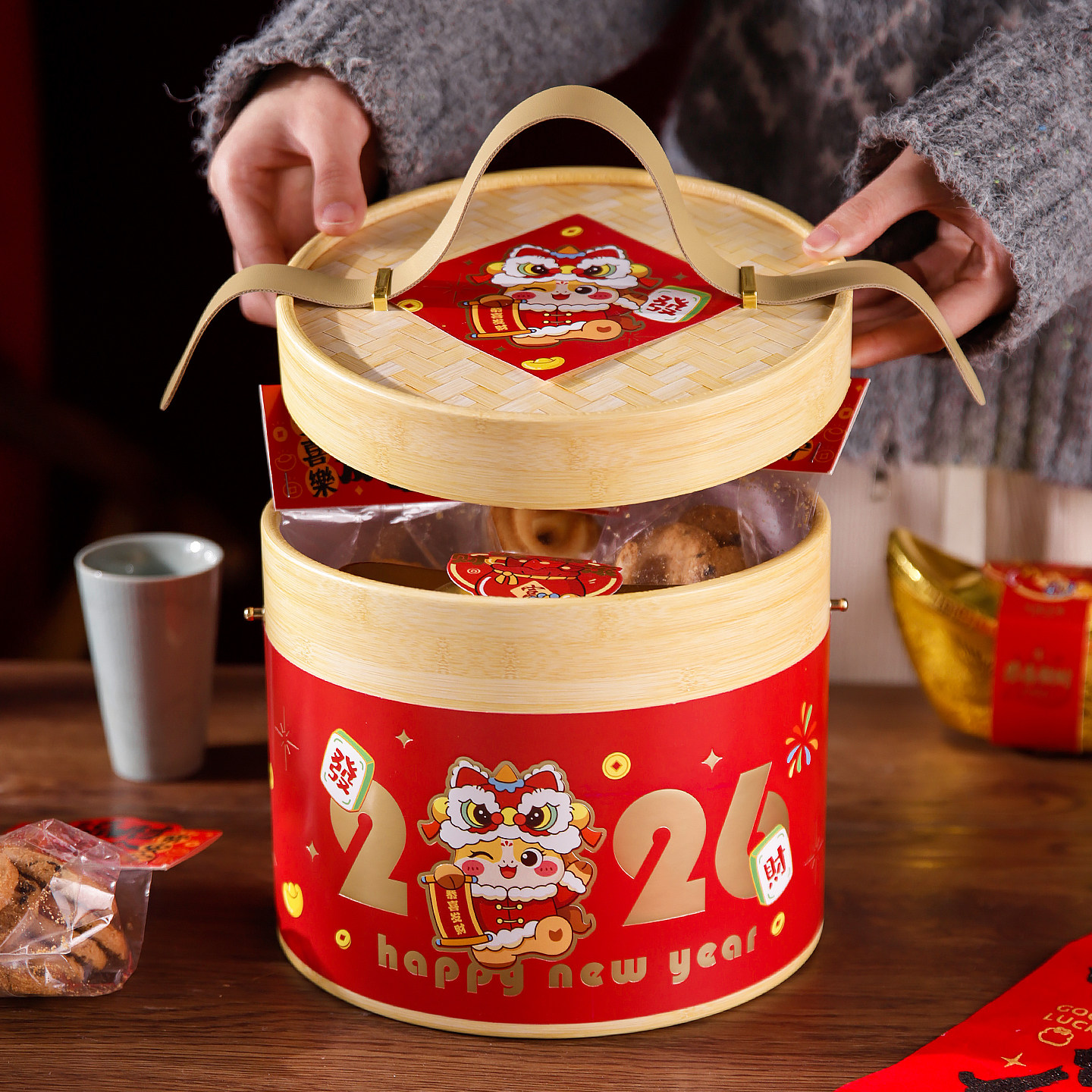 新年马年糖果曲奇饼干礼盒包装盒卡通高档手提圆桶礼物礼品盒空盒