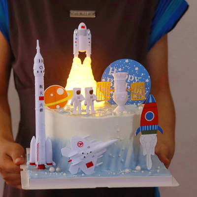 宇航员蛋糕装饰摆件发光火箭