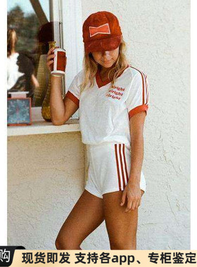 美国AA camp collection alright字母v领拼色宽松印花短袖t恤女夏