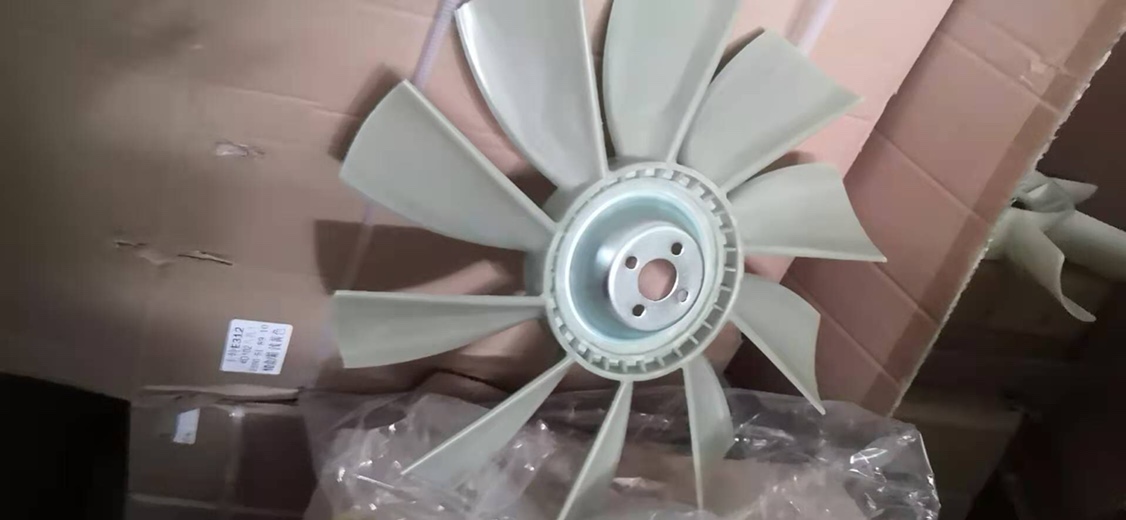 挖掘机配件 卡特E307Ｖ1 E307Ｖ2风扇叶 发动机风扇叶 4D32风扇叶