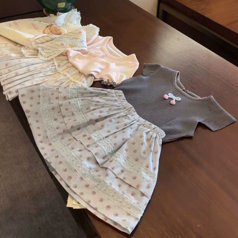 童装女童半身裙夏装2026新款女孩裙子洋气清新碎花蕾丝宝宝短裙