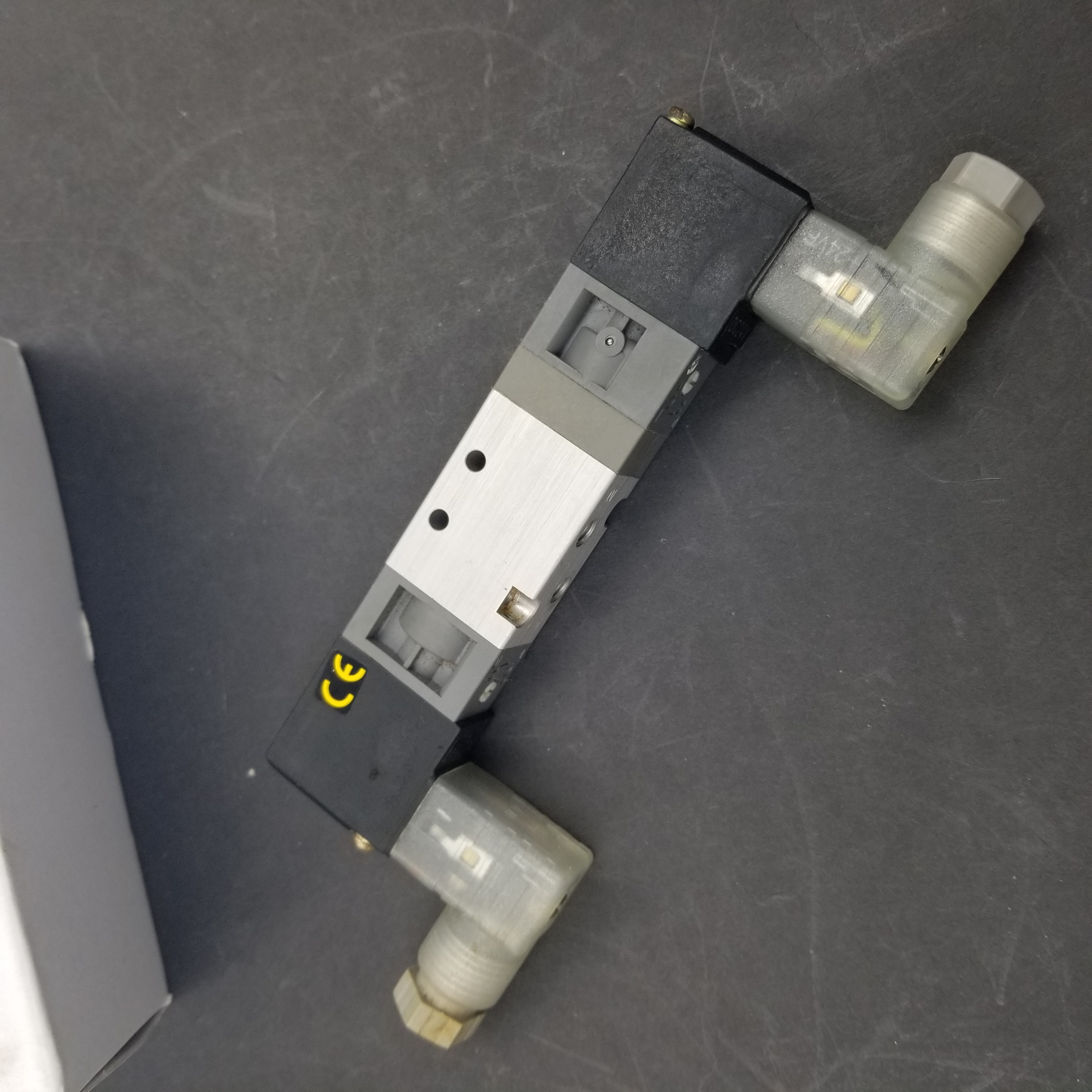 现货销售NOK电磁阀TZ50GAC-A725ATZ51GAD-A177A为准