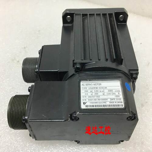 AC SERVO MOTOR TYPE USAREM-02AE2K安川伺服电机现货实图
