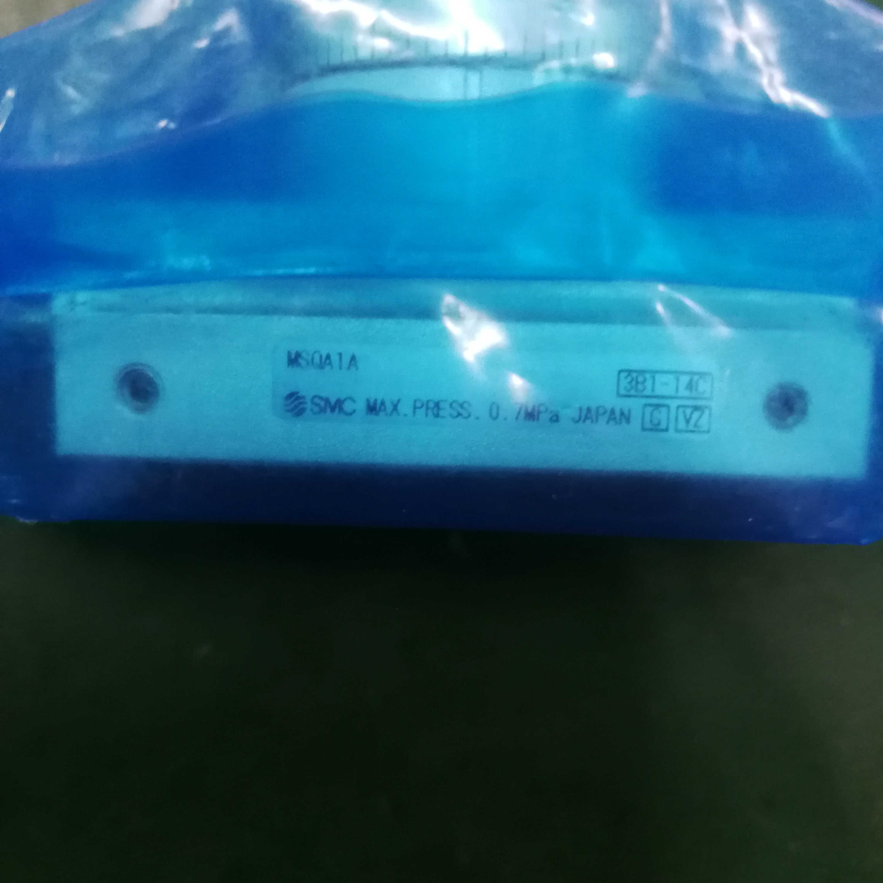 旋转摆台气缸MSQA1A 内包装