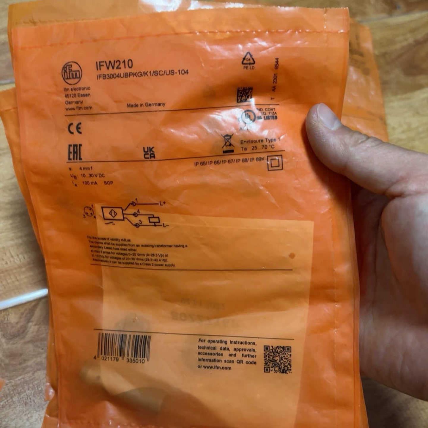 IFW210  易福门传感器