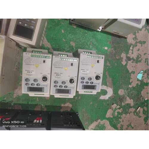 拆机三凌变频器 FR-D740-3.7K-CHT 实