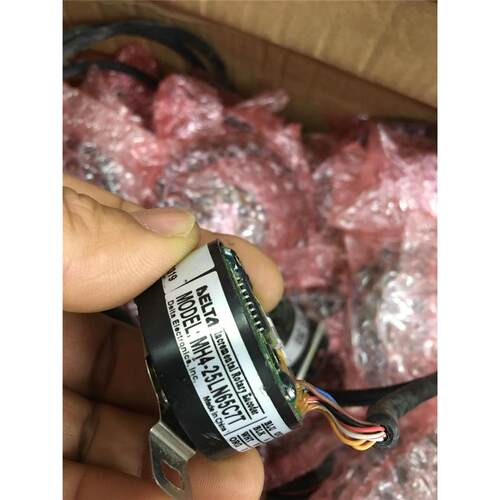 框架断路器MVS16N 抽屉式断路器Mic2.0 3P