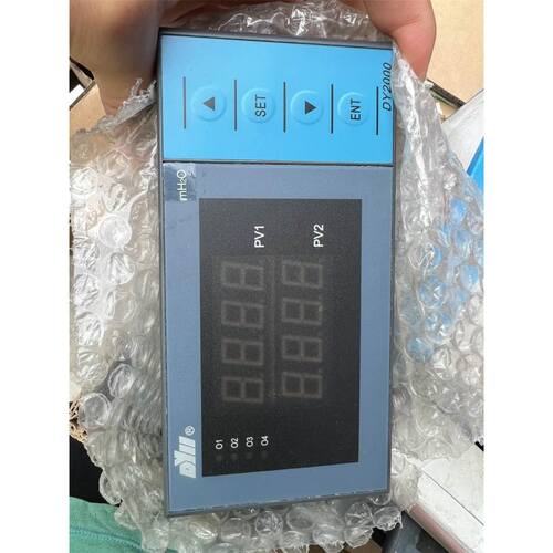 SJ100-007LFR日立220V0.75KW变频器 测试