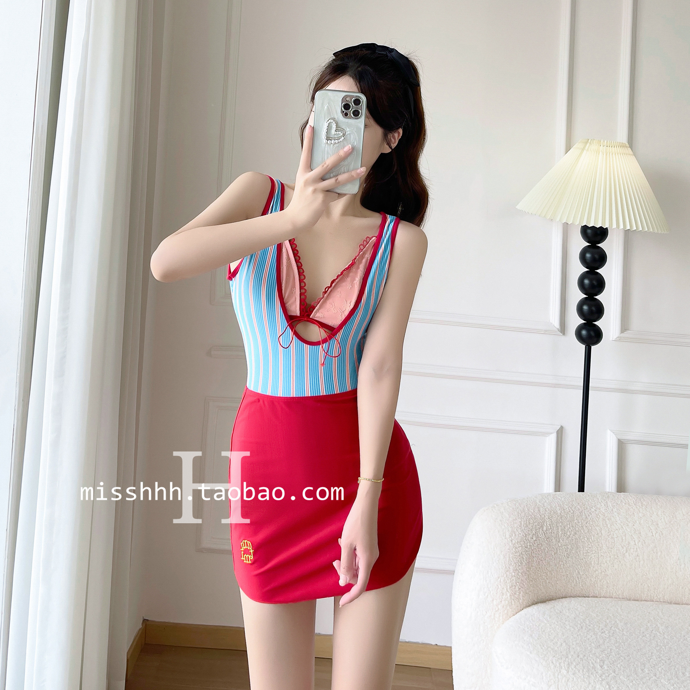 游泳衣女性感条纹连体露背小胸比基尼裙式三件套遮肚显瘦温泉泳装