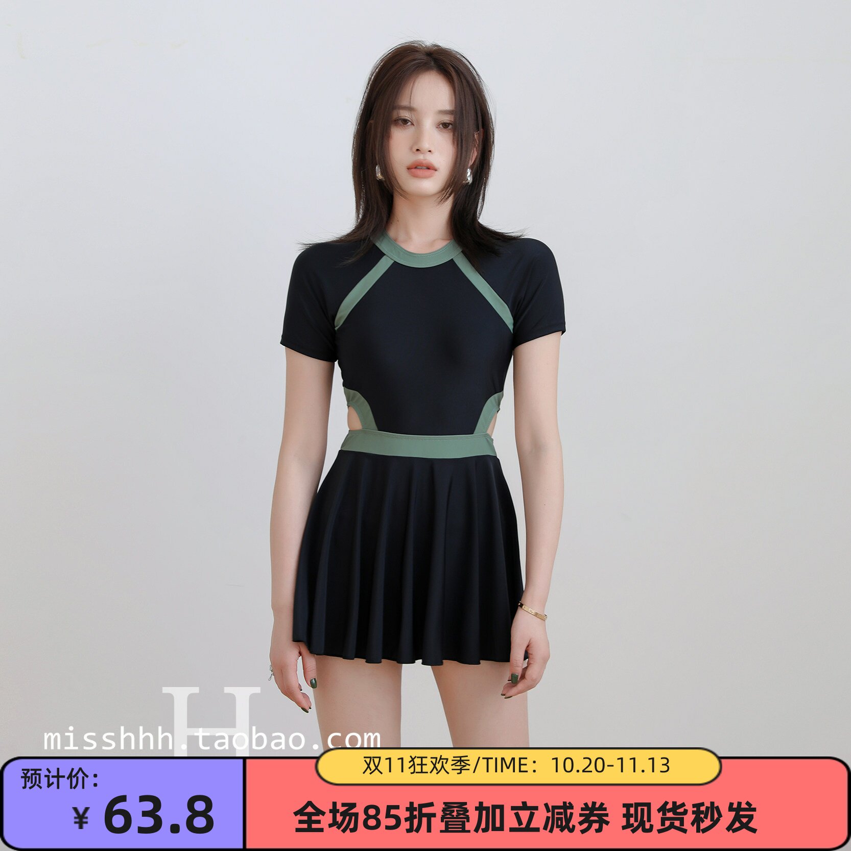 大牌学生运动小胸连体裙式学游泳衣女显瘦遮肚保守露背温泉泳装