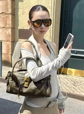 几多芝MUCHZHI  废土风松弛挂脖显白打底衫美式假两件上衣T582#