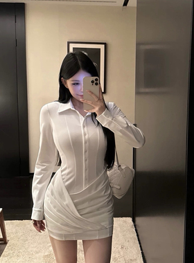 鎏渊家POLO领拼接捏褶设计修身显瘦包臀连衣裙A22956