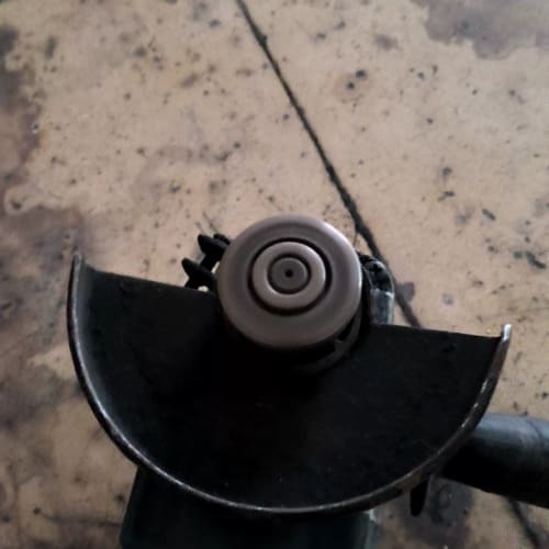 东成角向磨光机S1M-FF02-125B,125mm直径,1--议价商品