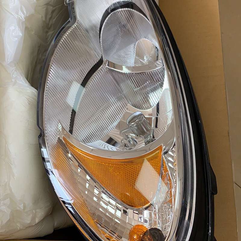克莱斯勒漫步者PT大灯总成，台湾品牌，美版--议价商品