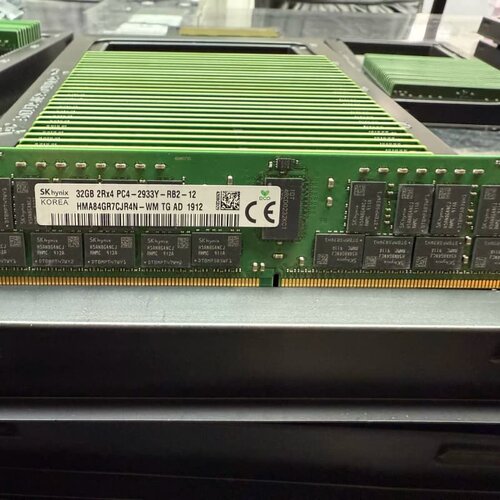 SK海力士 32G 2RX4 PC4-2933Y-RB2-1--议价商品