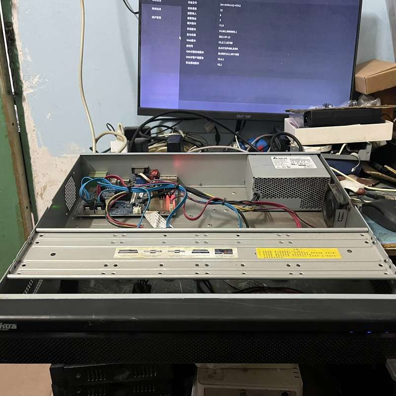 大华DH-NVR4432-HDS2 32路4盘位网络硬盘录像--议价商品