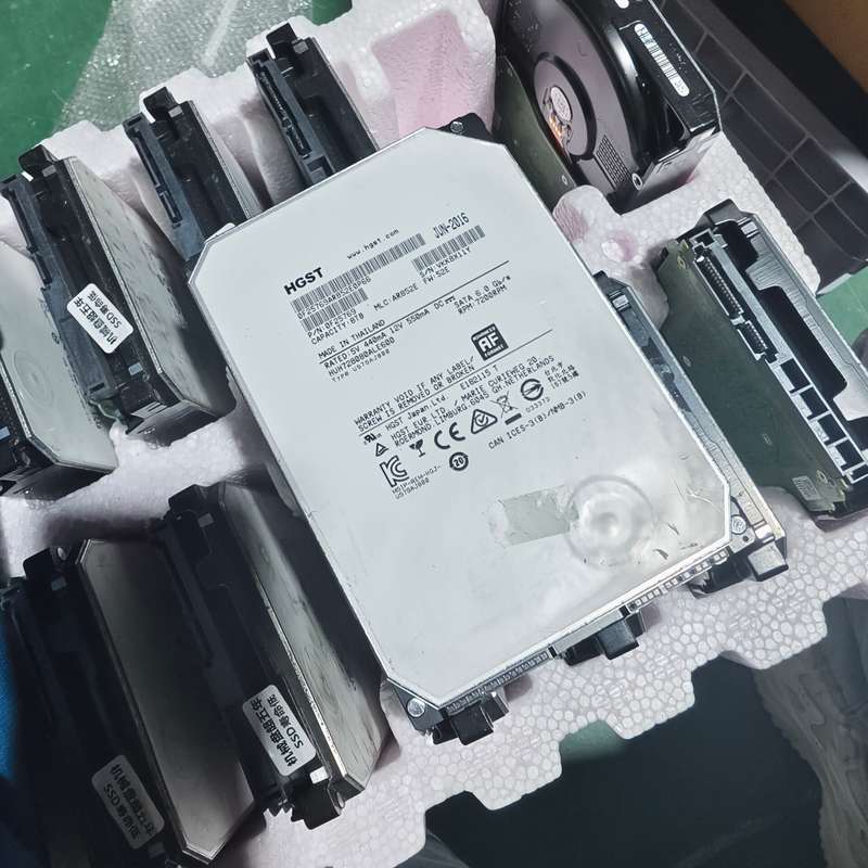 日立8T SATA硬盘 HUH728080ALE604 72--议价商品