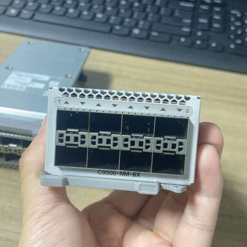 思科C9500-NM-8X,二手九成新,8口万兆光口扩展模块--议价商品