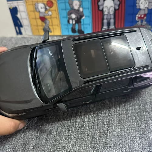 长安CS75plus汽车模型 1/18 合金车模 残车配件车--议价商品