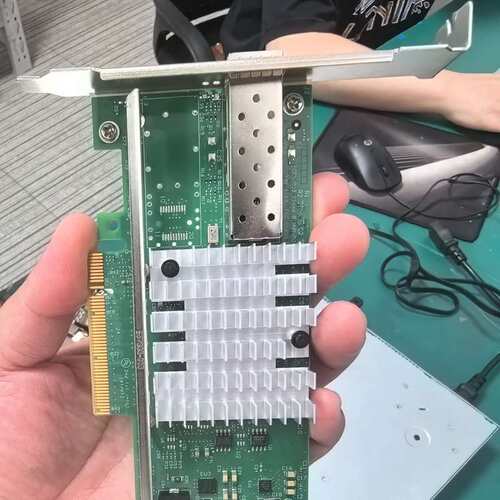 英特尔/Intel X520-DA1 82599光纤万兆单口--议价商品