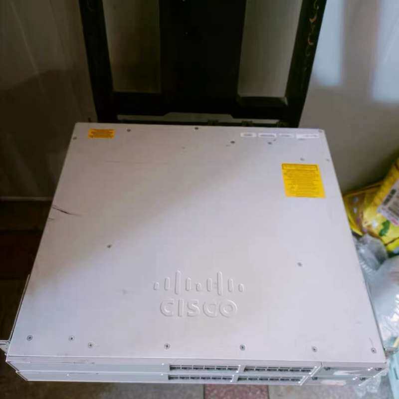 Cisco思科C9300系列企业级交换机--议价商品
