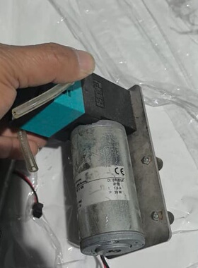 KNF双头隔膜泵，法国PM29327-86.0和瑞士PML2--议价商品