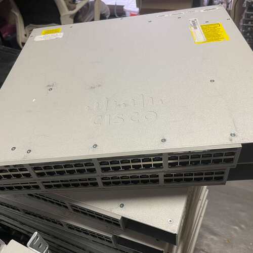 Cisco 思科9300-48T-E二手交换机，48口千兆，--议价商品