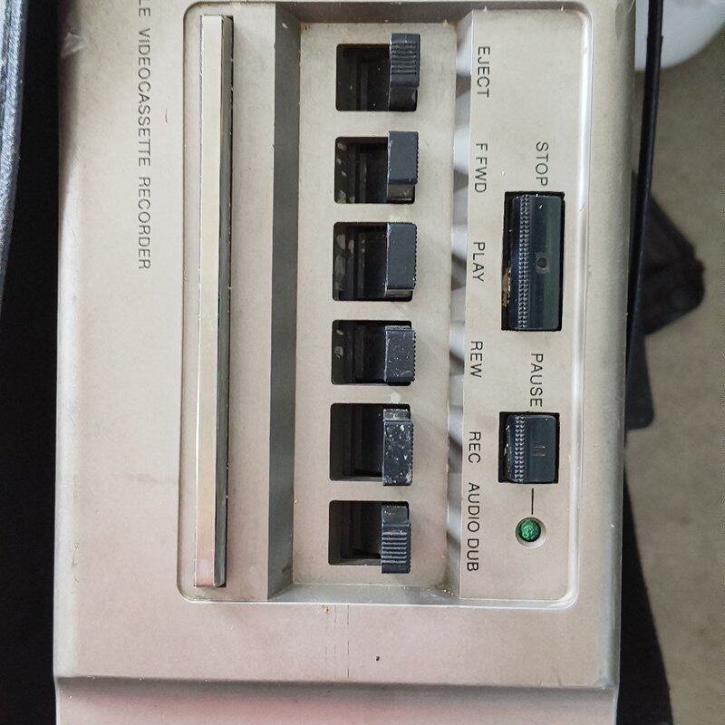 索尼SONY U-matic录像机VO-4800PS,日本制--议价商品