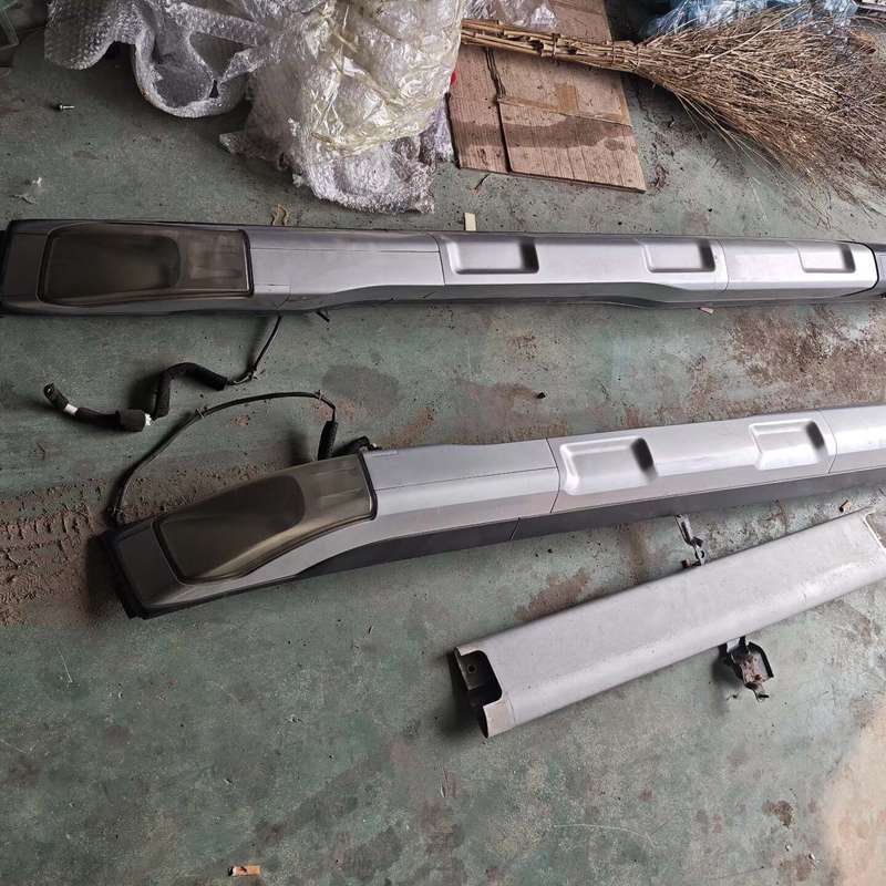 T31原装拆车行李架总成，带狩猎大灯，铝合金材质，免--议价商品