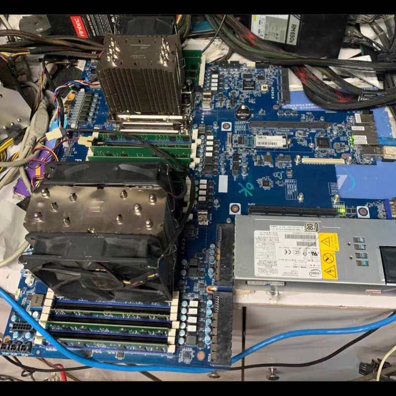 技嘉EPYC罗马MZ92-FS0 R282-Z92服务器主板--议价商品